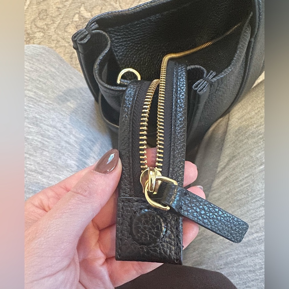 Marc Jacobs Black The Leather Tote Bag, Black Medium Size - Picture 7 of 14